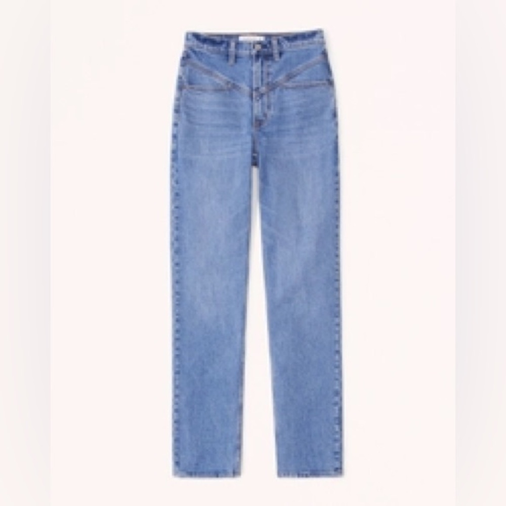 Abercrombie Ultra High Rise 90s Straight Jean: Medium with Front Yoke